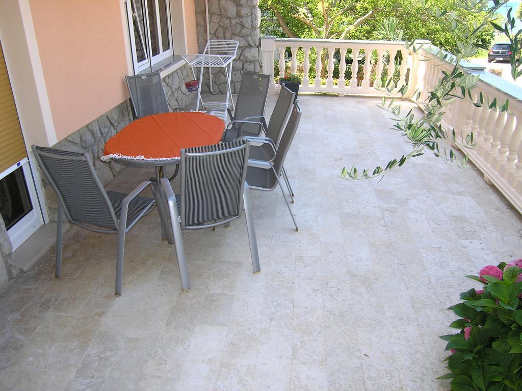 Apartment Julija Krk Town Zewnętrze zdjęcie