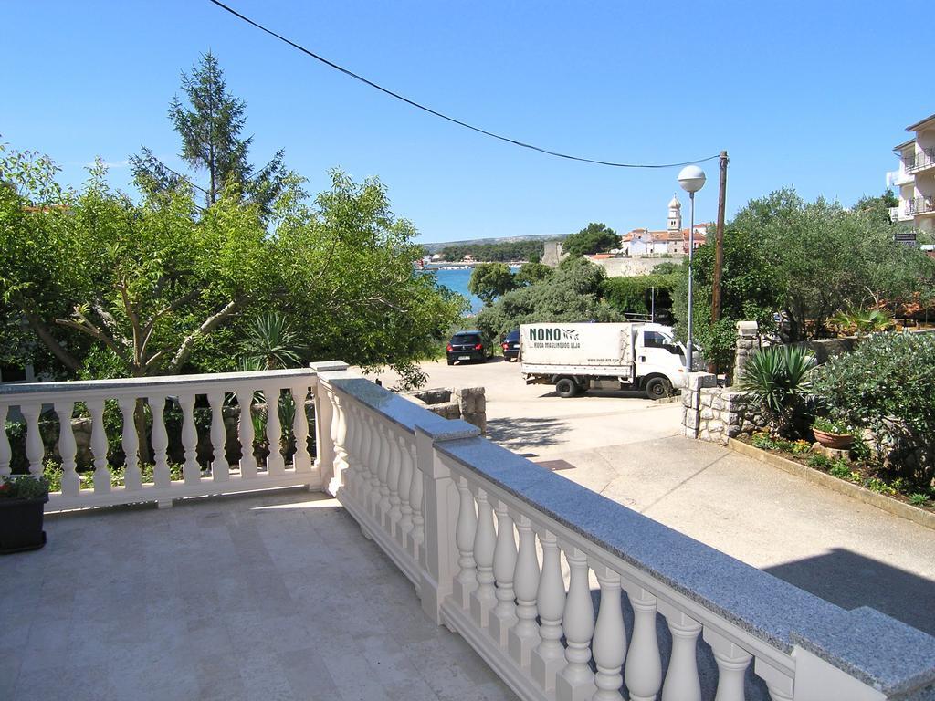 Apartment Julija Krk Town Zewnętrze zdjęcie