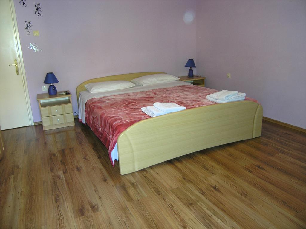 Apartment Julija Krk Town Zewnętrze zdjęcie