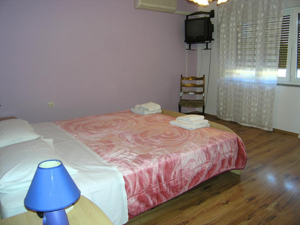Apartment Julija Krk Town Zewnętrze zdjęcie
